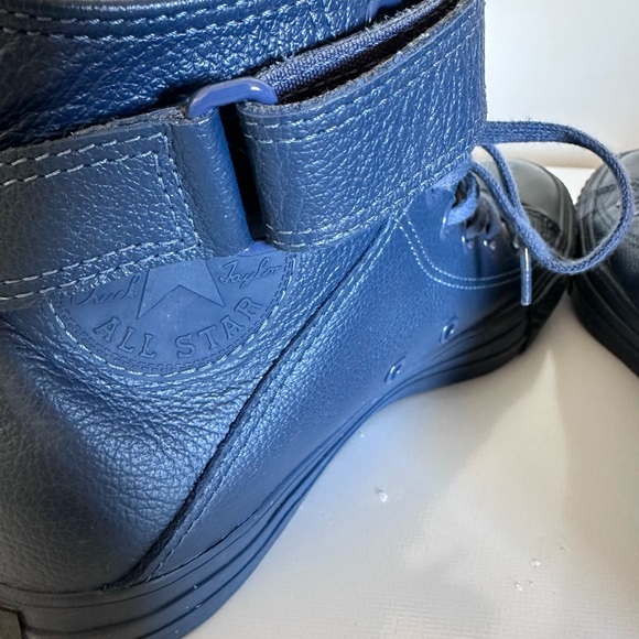 All Star Converse size 8.5 - Picture 5 of 5